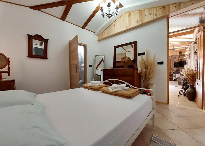 House Rustic Heaven Vikendica *