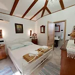 House Rustic Heaven * 诺维·维诺多尔斯基