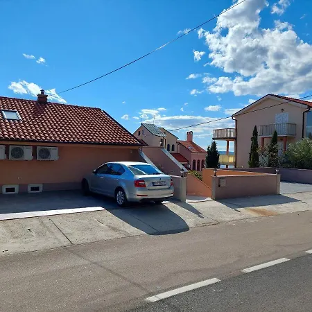 Hébergement de vacances House Rustic Heaven *