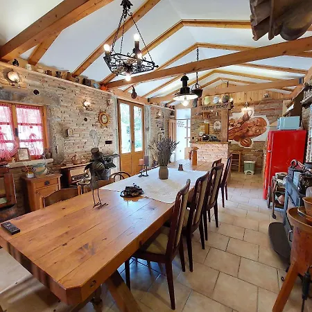 Dom wakacyjny House Rustic Heaven *