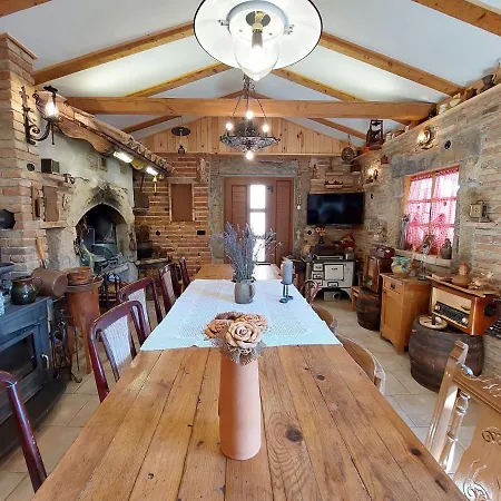 Dom wakacyjny House Rustic Heaven